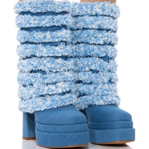 AZALEA WANG " SHREDDED PERFECTION " CHUNKY BOOT IN DENIM ( BRAND NEW !!!!!!!!!! - Picture 1 of 7
